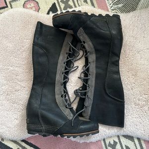 Sorel Wedge Black Leather Boot